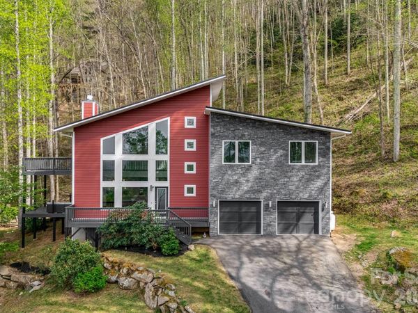 35 Chesten Mountain Drive, Asheville, NC 28803