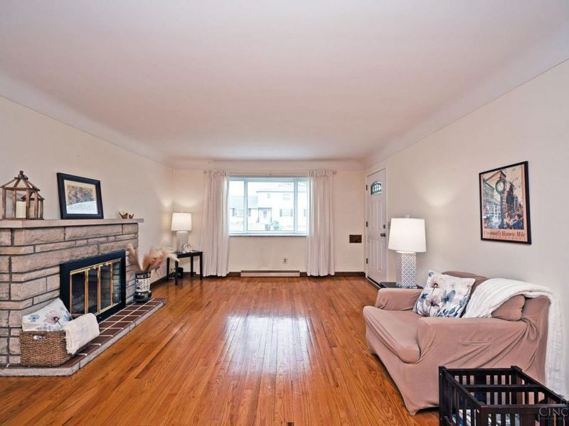 3457 Nandale Drive, Cincinnati, OH 45239 Photo 6