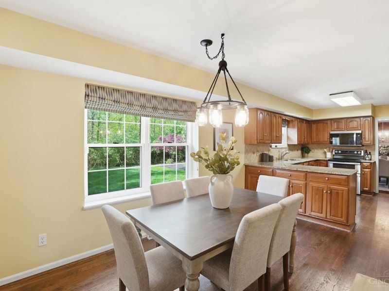 2633 Montchateau Drive, Anderson Twp, OH 45244 Photo 15