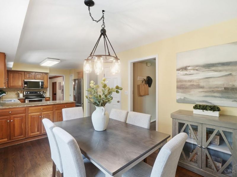 2633 Montchateau Drive, Anderson Twp, OH 45244 Photo 16