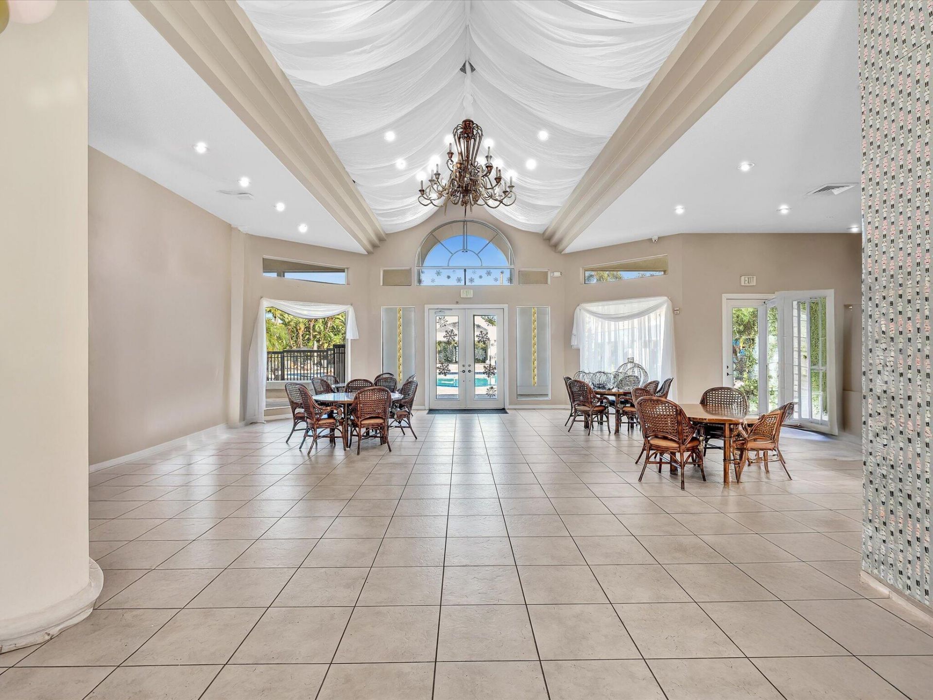 6485 NW 32nd Way, Boca Raton, FL 33496 Photo