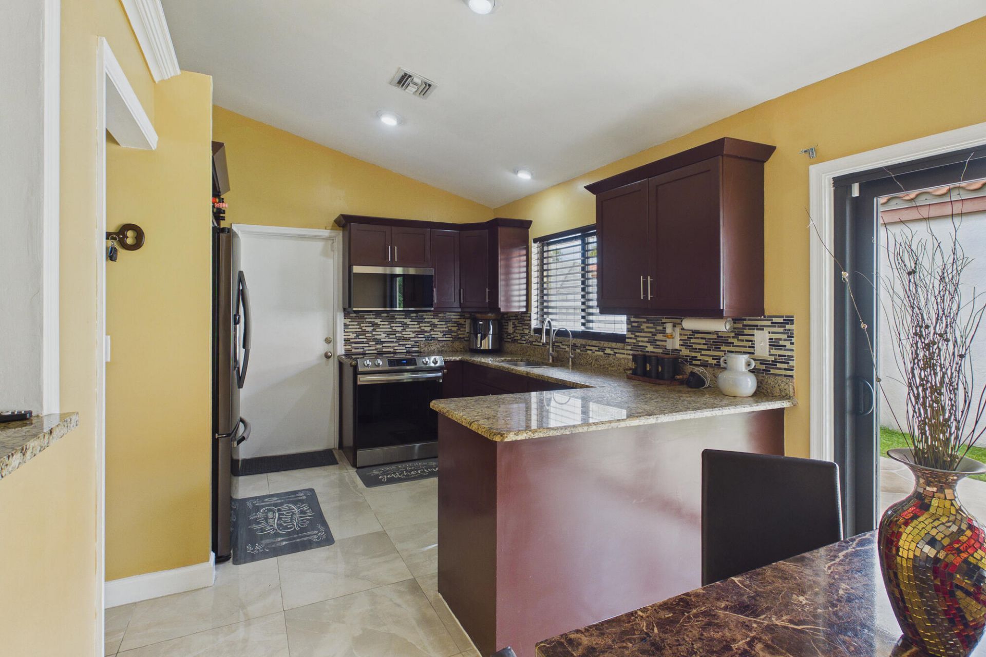 169 Executive Circle, Boynton Beach, FL 33436 Photo