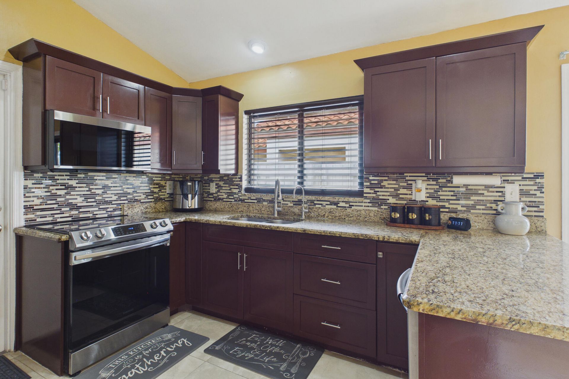 169 Executive Circle, Boynton Beach, FL 33436 Photo