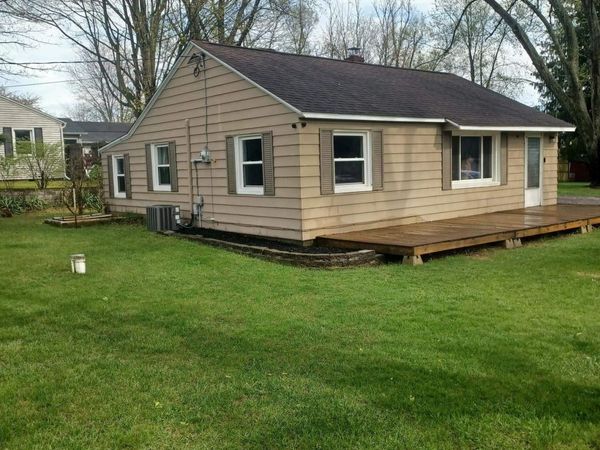 5021 Ogden , Adrian, MI 49221