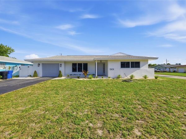 1301 62ND TERRACE S, ST PETERSBURG, FL 33705