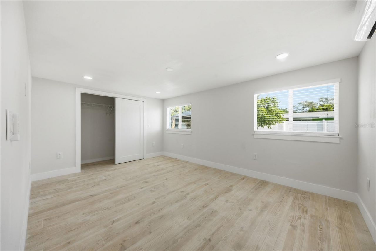 1301 62nd Terrace S, Saint Petersburg, FL 33705 Photo