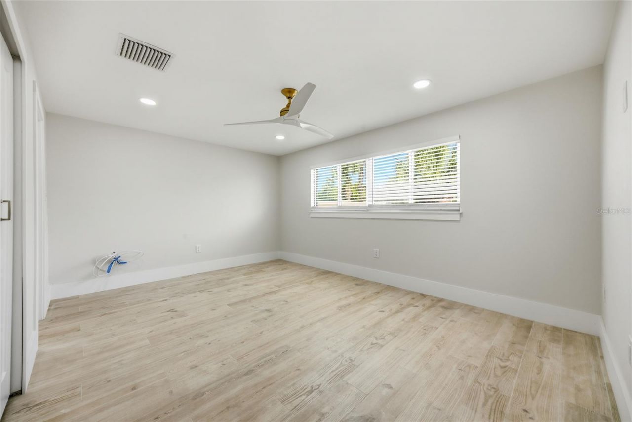 1301 62nd Terrace S, Saint Petersburg, FL 33705 Photo