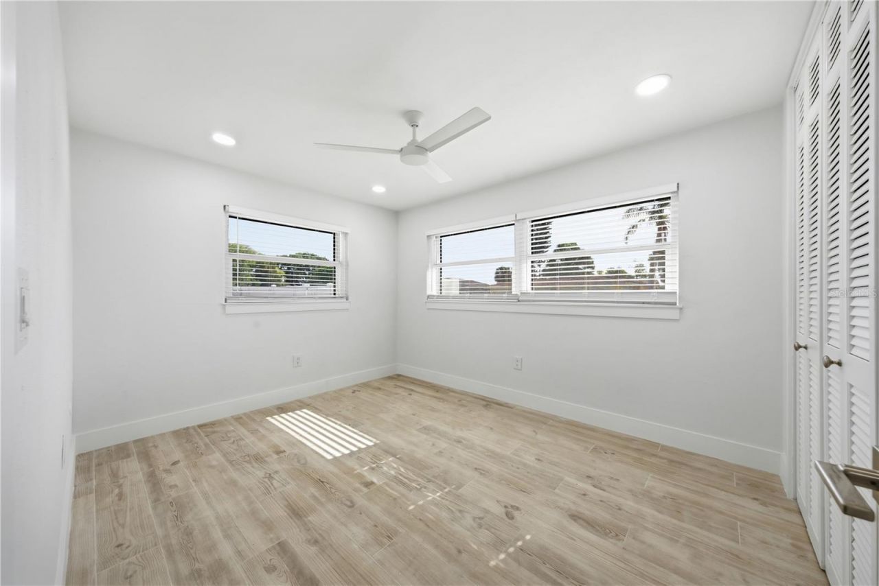 1301 62nd Terrace S, Saint Petersburg, FL 33705 Photo