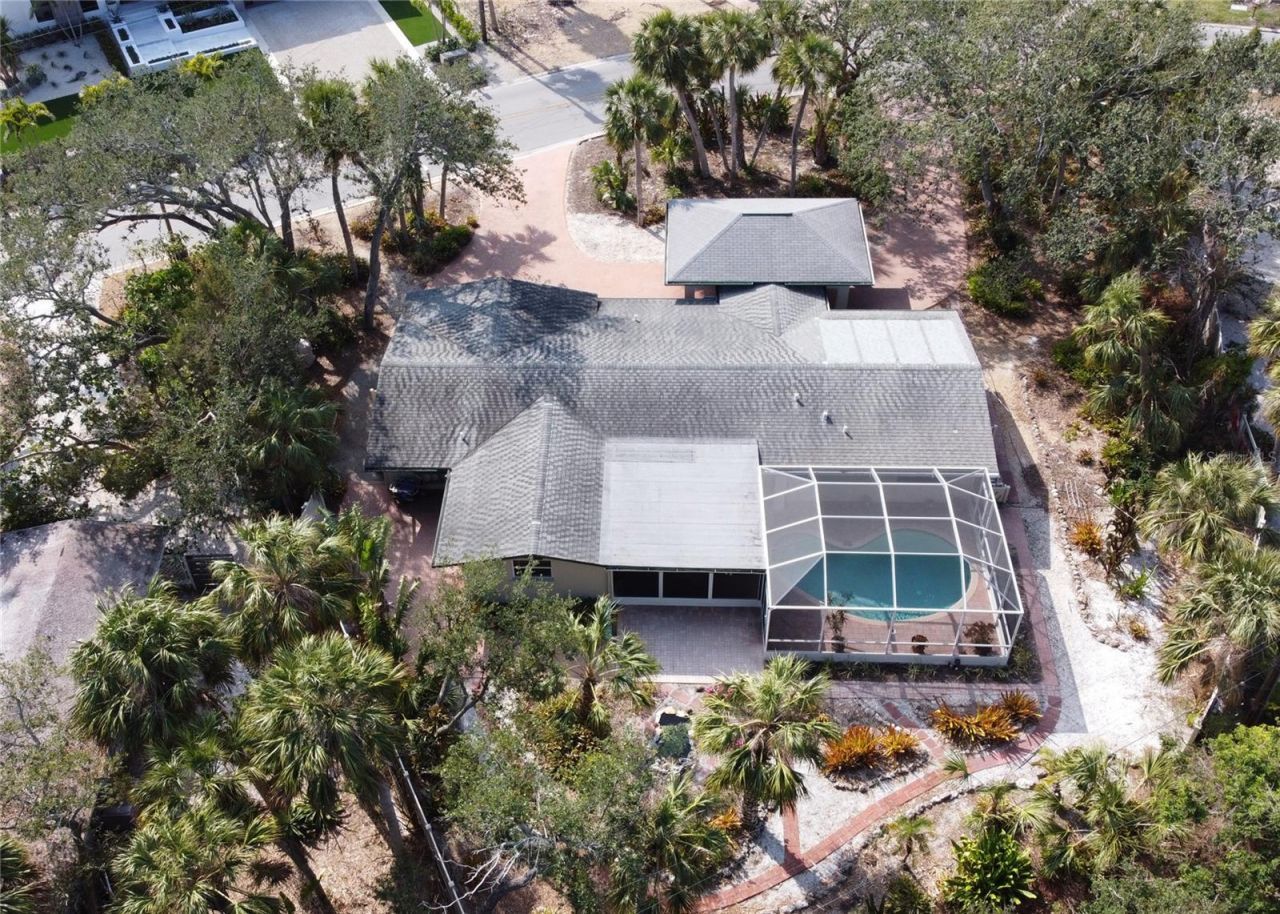 5353 Shadow Lawn Drive, Sarasota, FL 34242 Photo