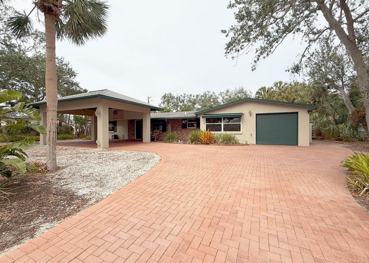 5353 Shadow Lawn Drive, Sarasota, FL 34242 Photo
