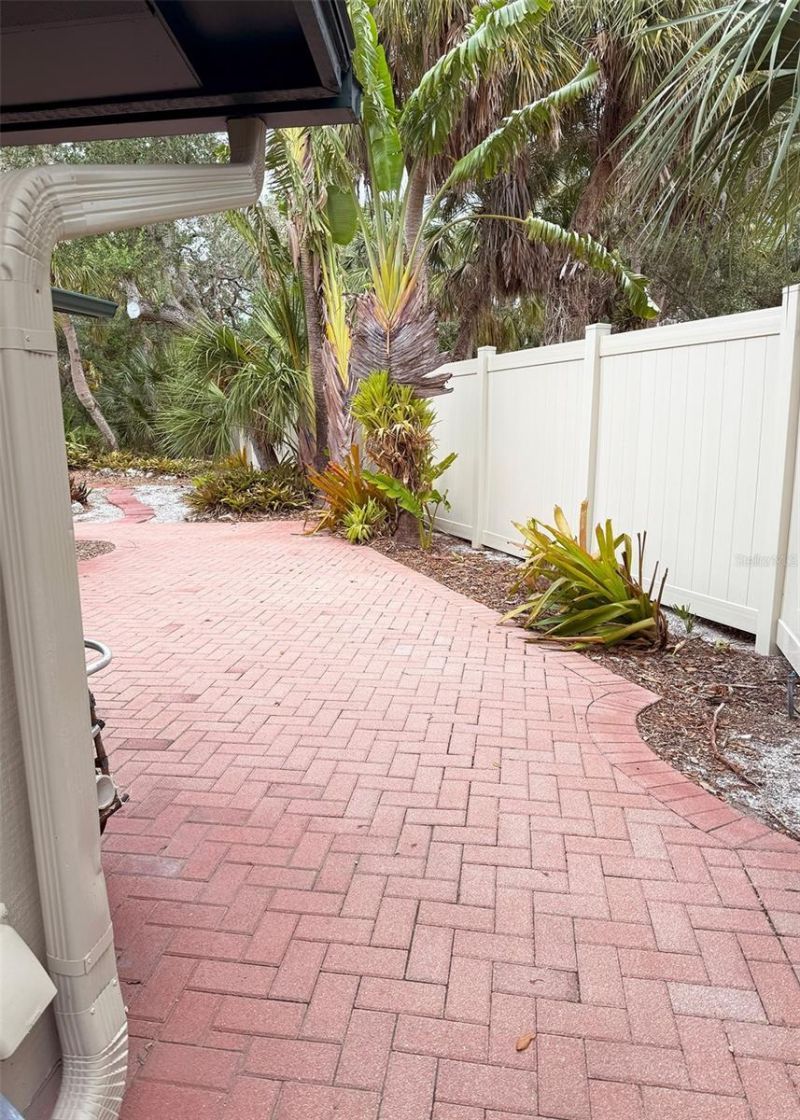 5353 Shadow Lawn Drive, Sarasota, FL 34242 Photo