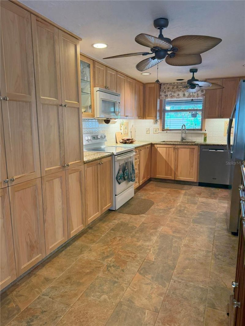 5353 Shadow Lawn Drive, Sarasota, FL 34242 Photo