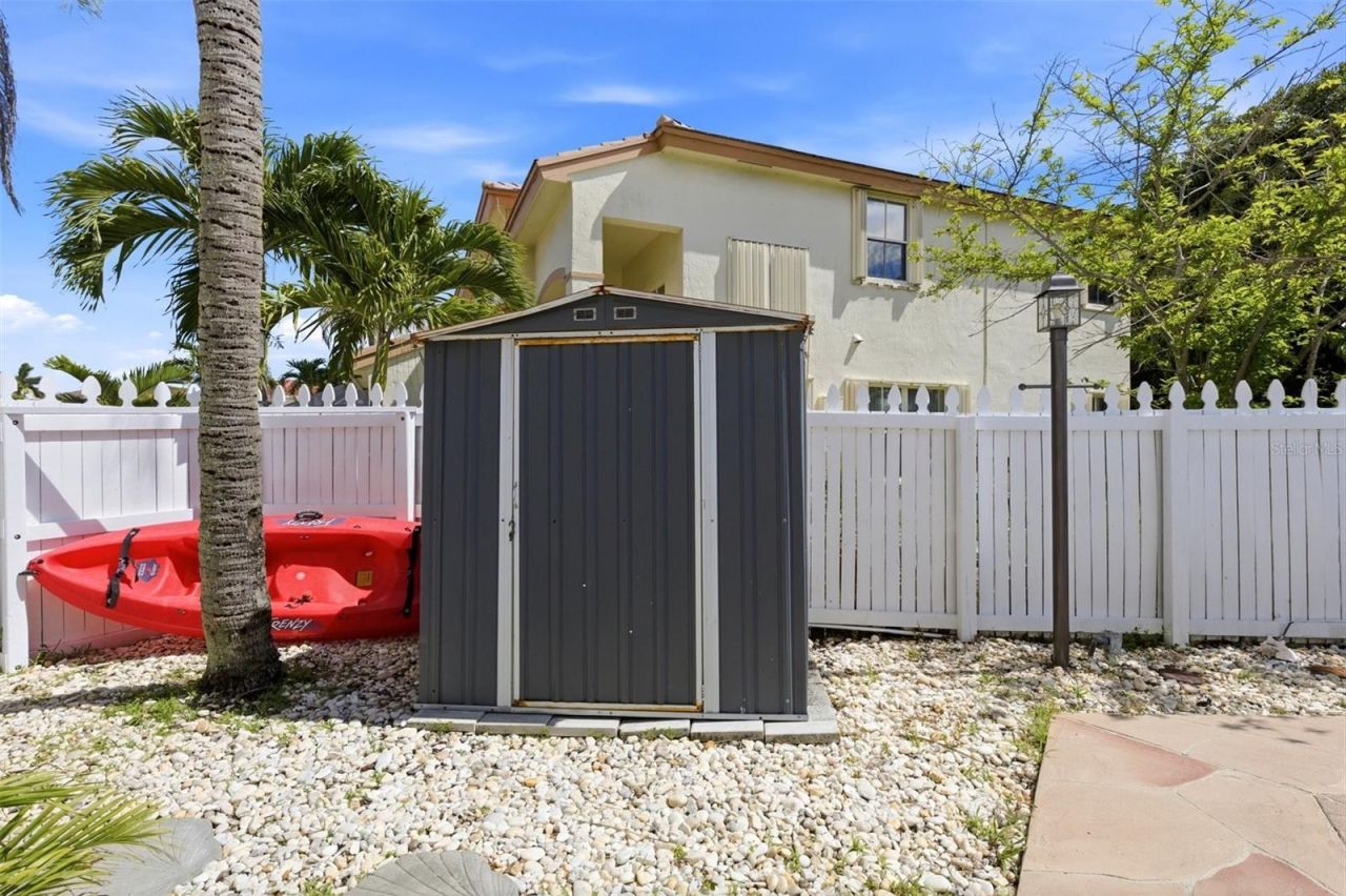 3135 Sunset Circle, Margate, FL 33063 Photo