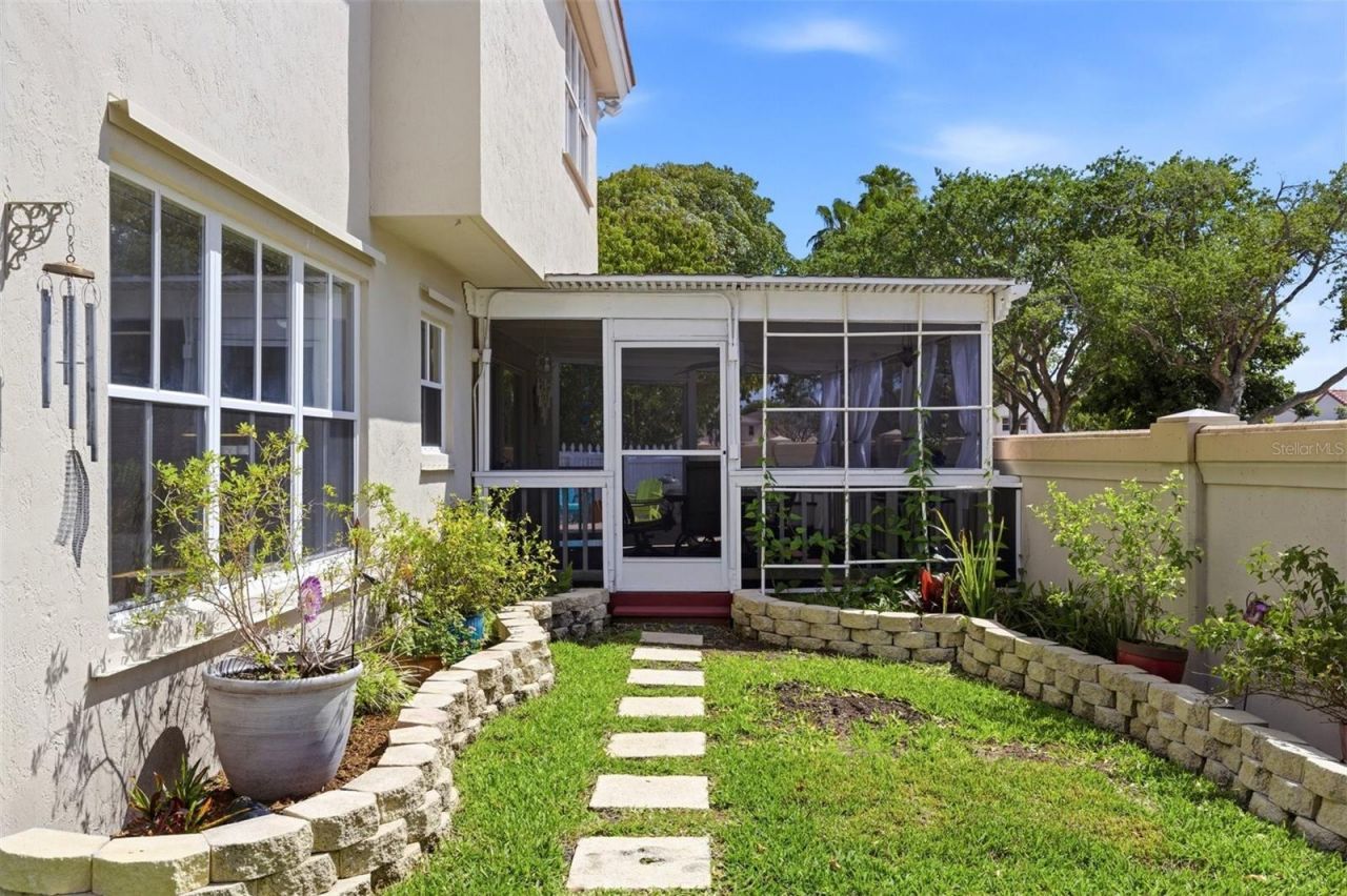 3135 Sunset Circle, Margate, FL 33063 Photo