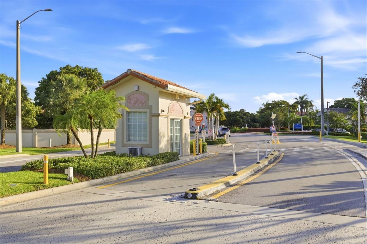 3135 Sunset Circle, Margate, FL 33063 Photo