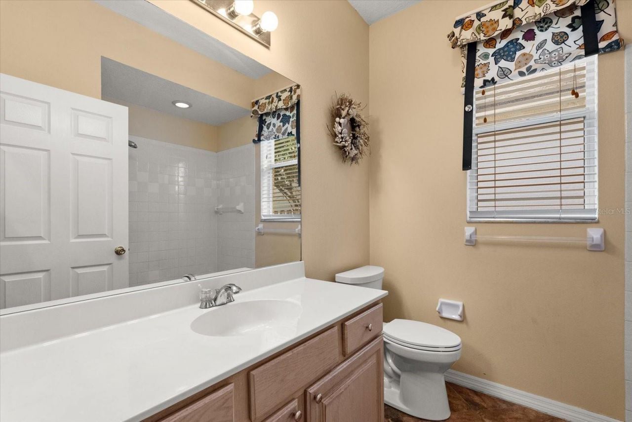 3377 Sterling Lake Circle, Oviedo, FL 32765 Photo