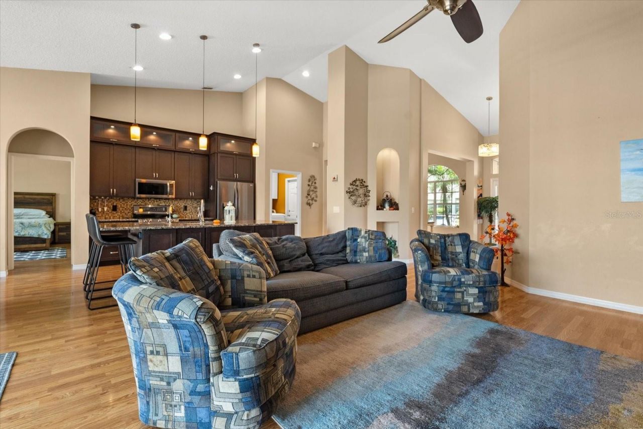 3377 Sterling Lake Circle, Oviedo, FL 32765 Photo