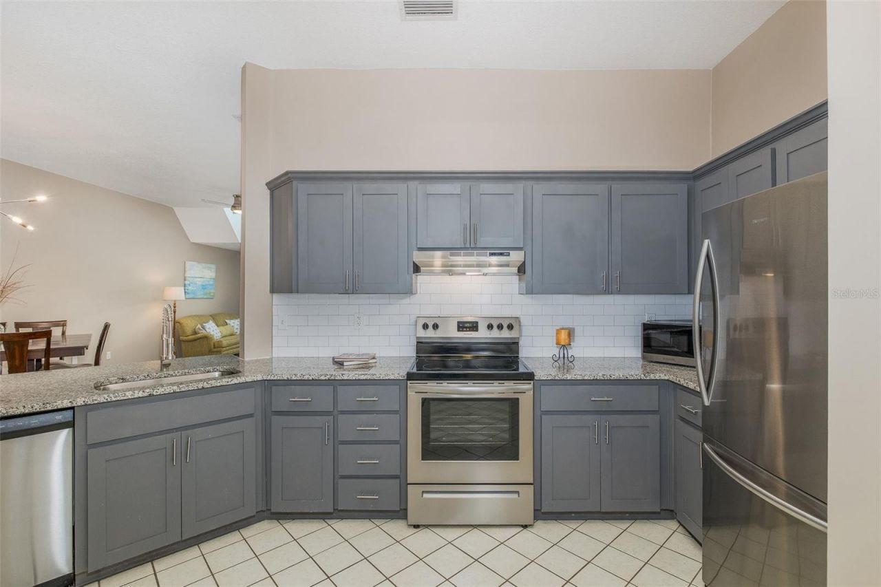 3843 Goldfinch Court, Palm Harbor, FL 34685 Photo