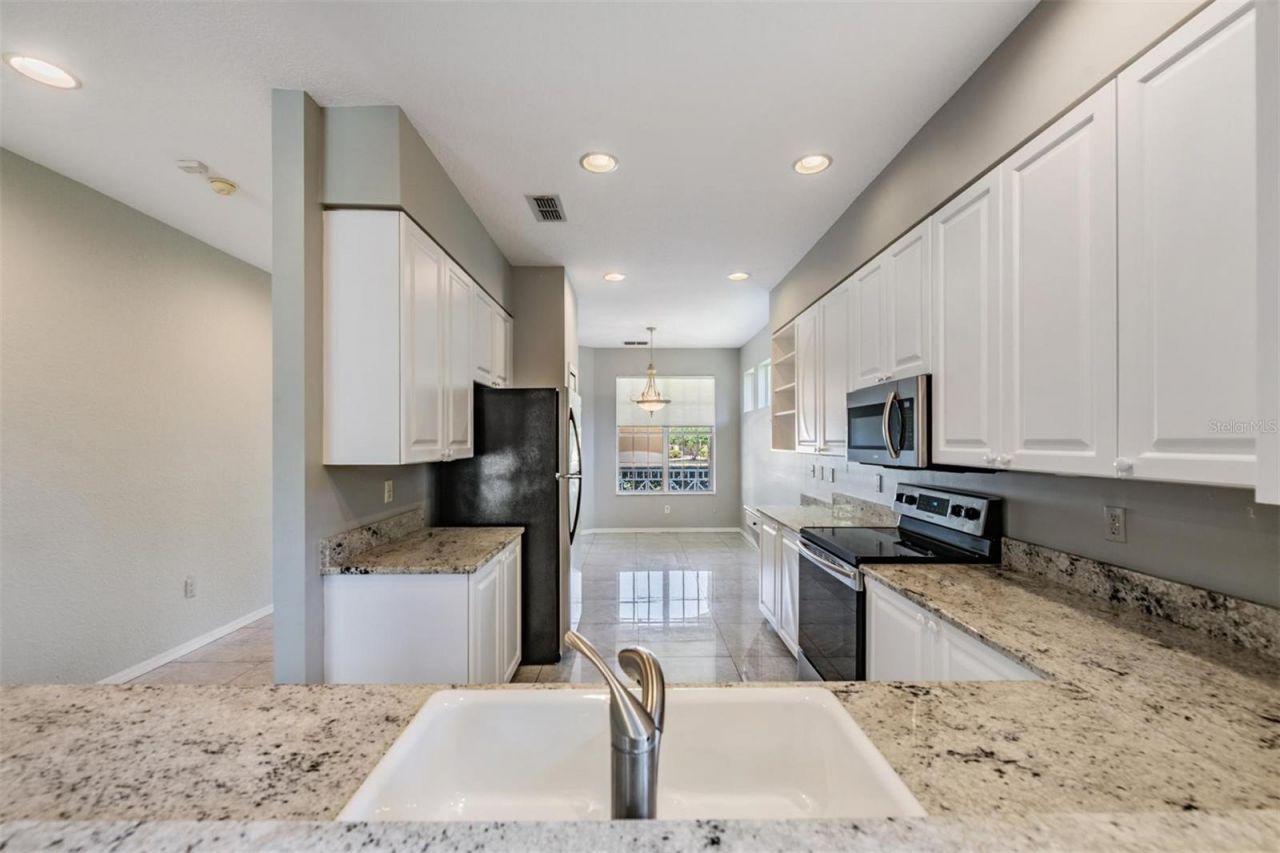 12752 Aston Creek Drive, Tampa, FL 33626 Photo