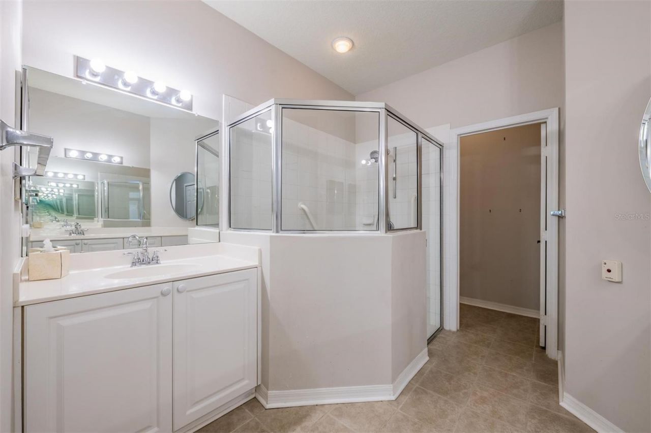 12752 Aston Creek Drive, Tampa, FL 33626 Photo