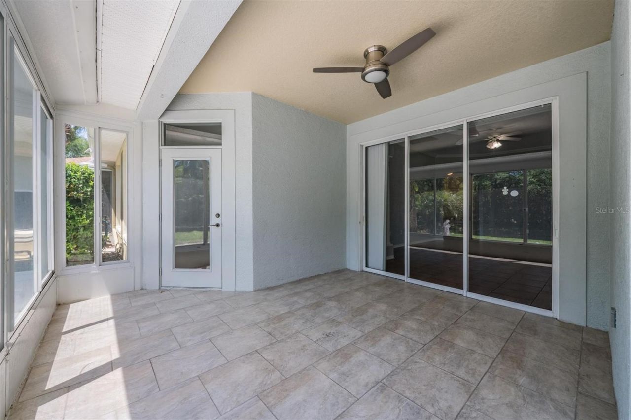 12752 Aston Creek Drive, Tampa, FL 33626 Photo