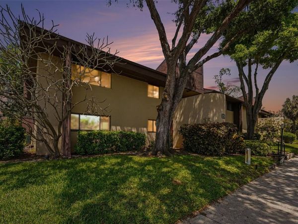 10755 VILLAGE CLUB CIRCLE N, Unit 101, ST PETERSBURG, FL 33716