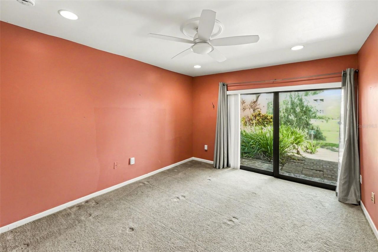 10755 Village Club Circle N, Unit 101, Saint Petersburg, FL 33716 Photo