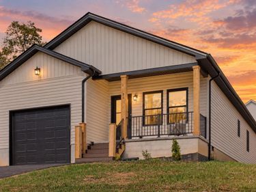 91 BEVERLEY ST, VERONA, VA 24482