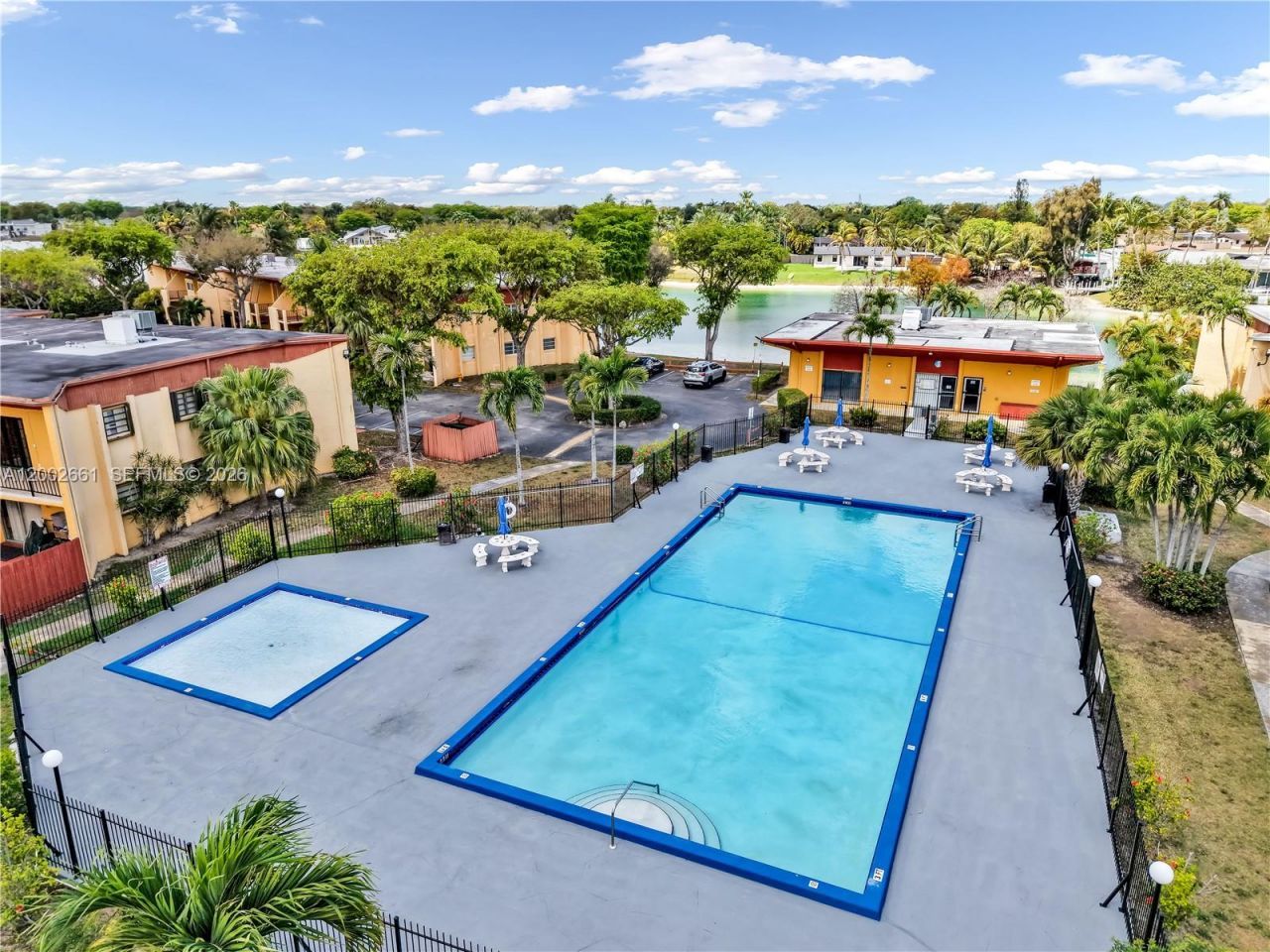 13731 SW 84th St, Unit A-11, Miami, FL 33183 Photo