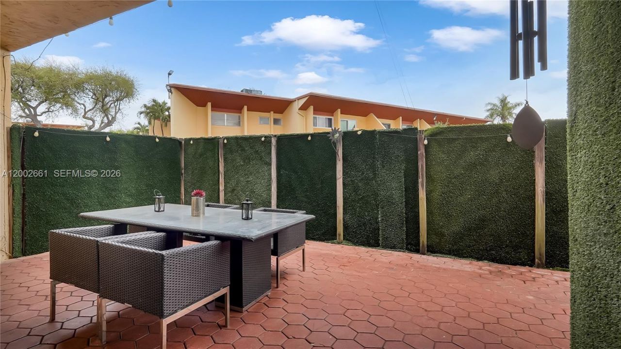 13731 SW 84th St, Unit A-11, Miami, FL 33183 Photo