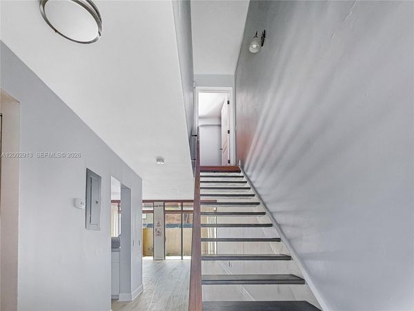 1180 Windward Dr, Pembroke Pines, FL 33026