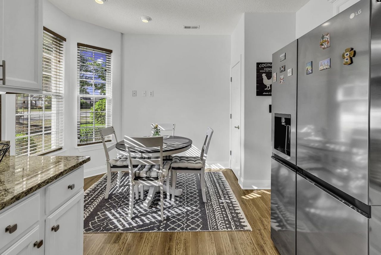 600 Clandon Ct. Photo 17