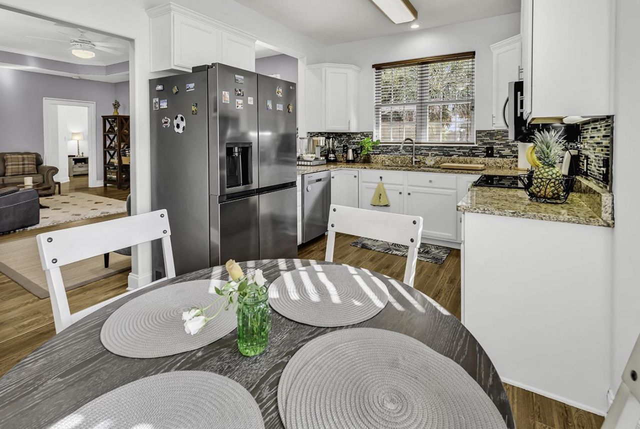 600 Clandon Ct. Photo 18