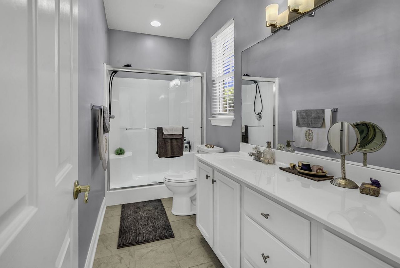 600 Clandon Ct. Photo 22