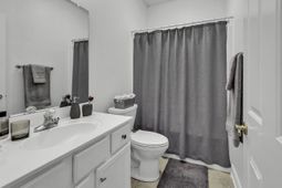 600 Clandon Ct. photo 4