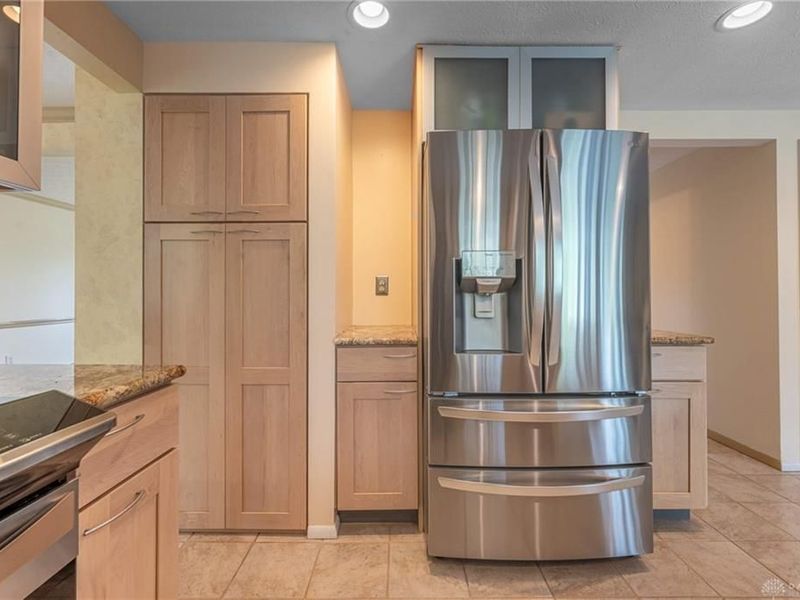 5642 Bluepine Drive, Cincinnati, OH 45247 Photo 18