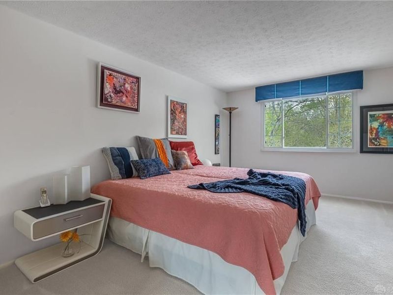 5642 Bluepine Drive, Cincinnati, OH 45247 Photo 26