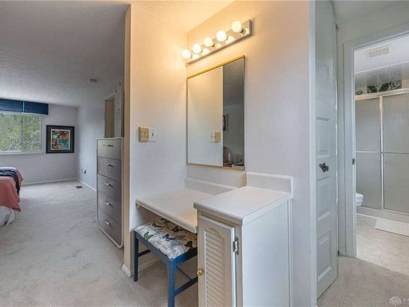 5642 Bluepine Drive, Cincinnati, OH 45247 Photo 28