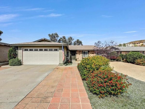 9532 Medina, Santee, CA 92071