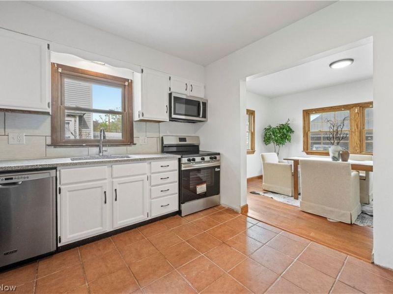 34 Helen Avenue, Niles, OH 44446 Photo 12