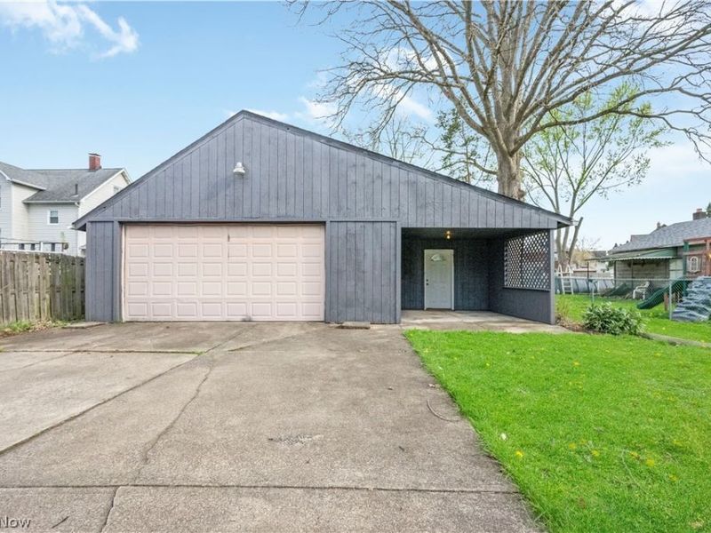 34 Helen Avenue, Niles, OH 44446 Photo 4