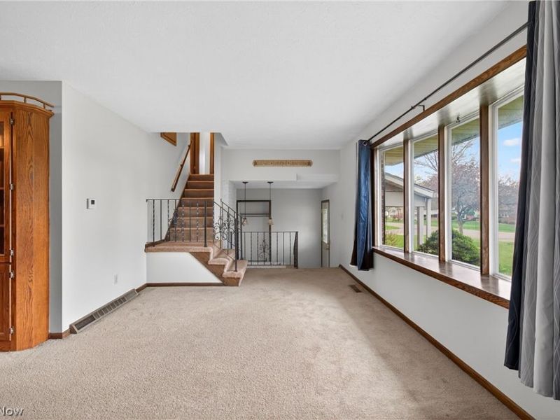 7432 Klingston Street NW, Massillon, OH 44646 Photo 10