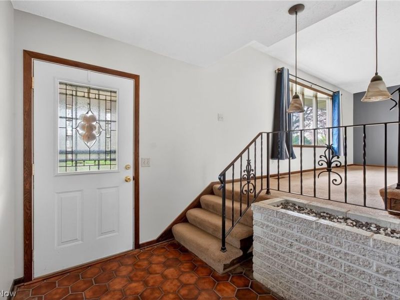 7432 Klingston Street NW, Massillon, OH 44646 Photo 6