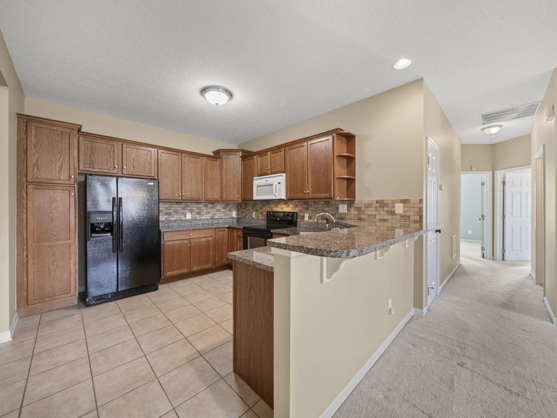 671 Albany Way, Marion, OH 43302 Photo 24