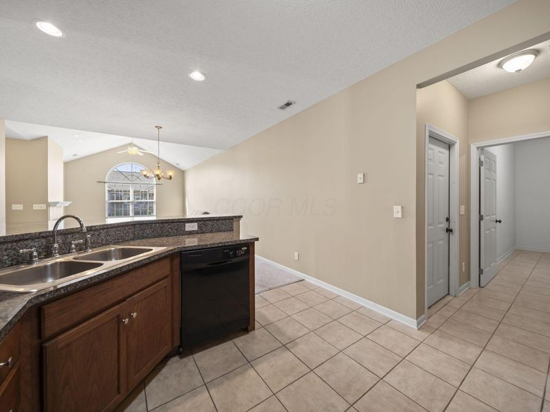 671 Albany Way, Marion, OH 43302 Photo 30