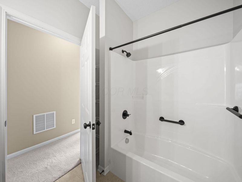 671 Albany Way, Marion, OH 43302 Photo 52