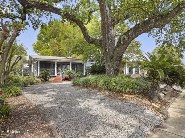 614 2nd Street, Gulfport, MS 39501