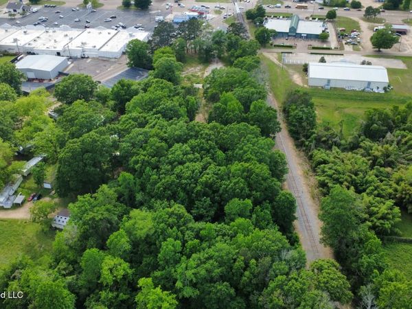 402 Drury Lane, Brookhaven, MS 39601