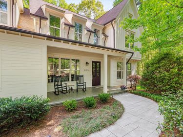 105 Hansen Creek Road, Chapel Hill, NC 27516