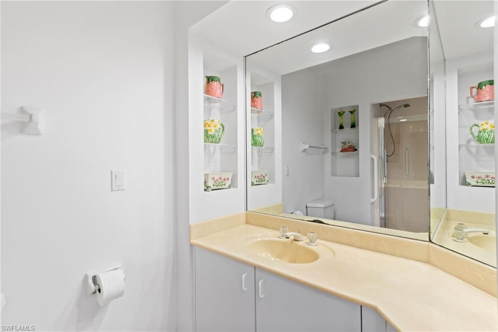 480 Las Tiendas Ln, Sanibel, FL 33957 Photo